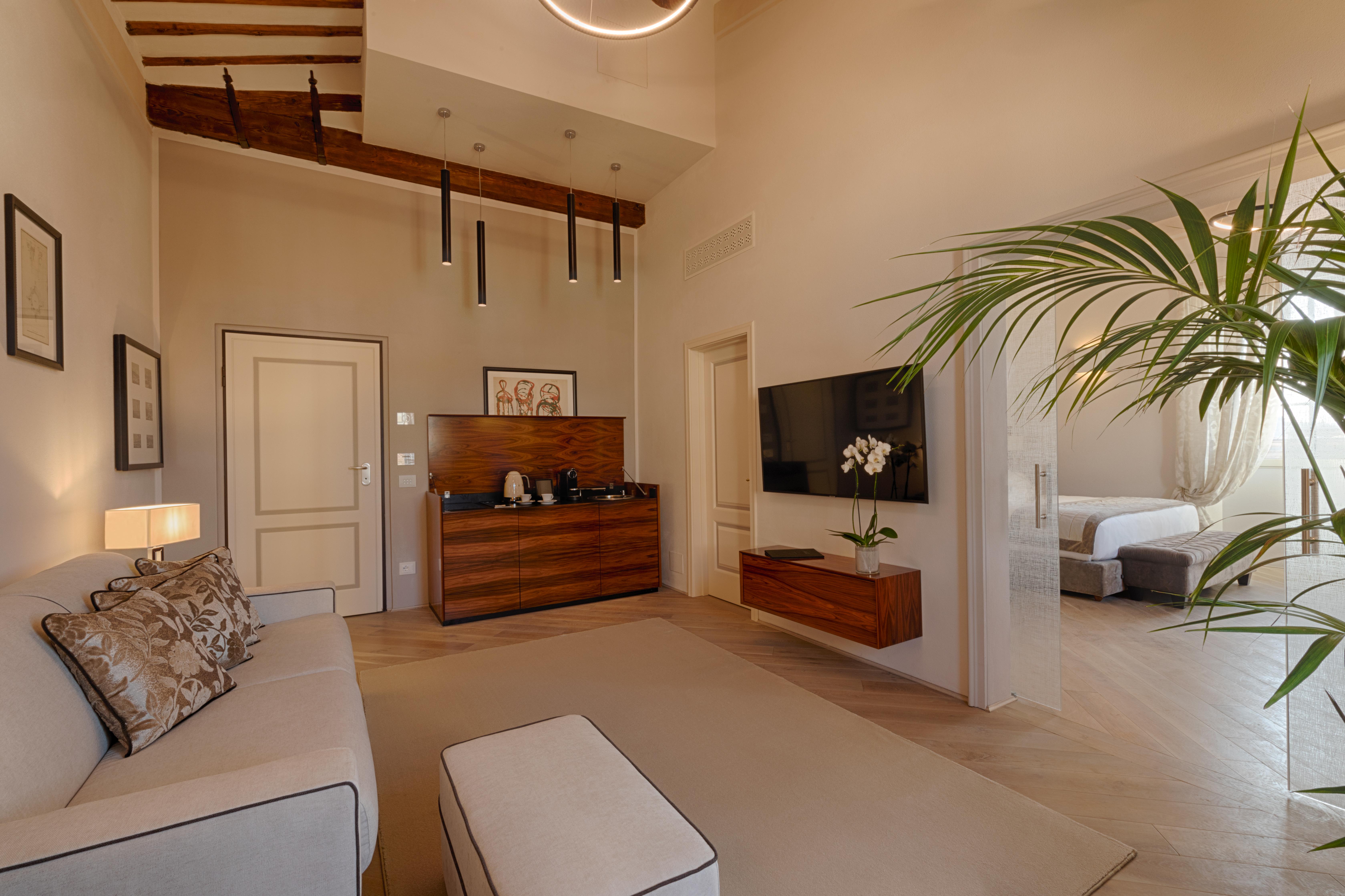 Donati Luxury Tower Suites Флоренция Экстерьер фото