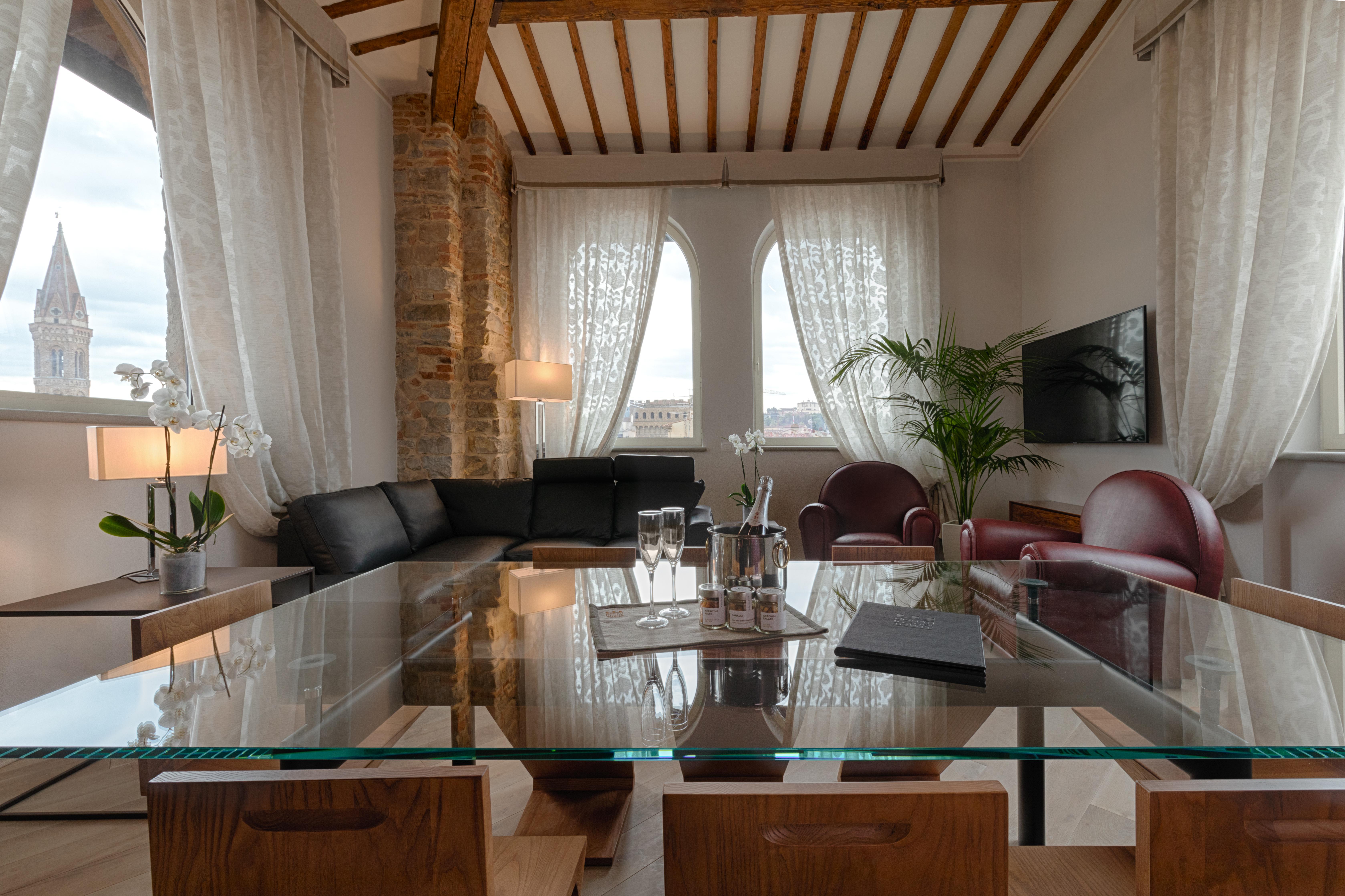 Donati Luxury Tower Suites Флоренция Экстерьер фото